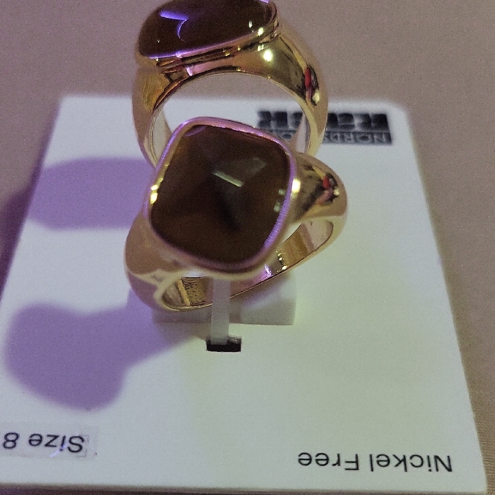 Nordstrom Rack Gold Women's Ring - Picture 4 of 6